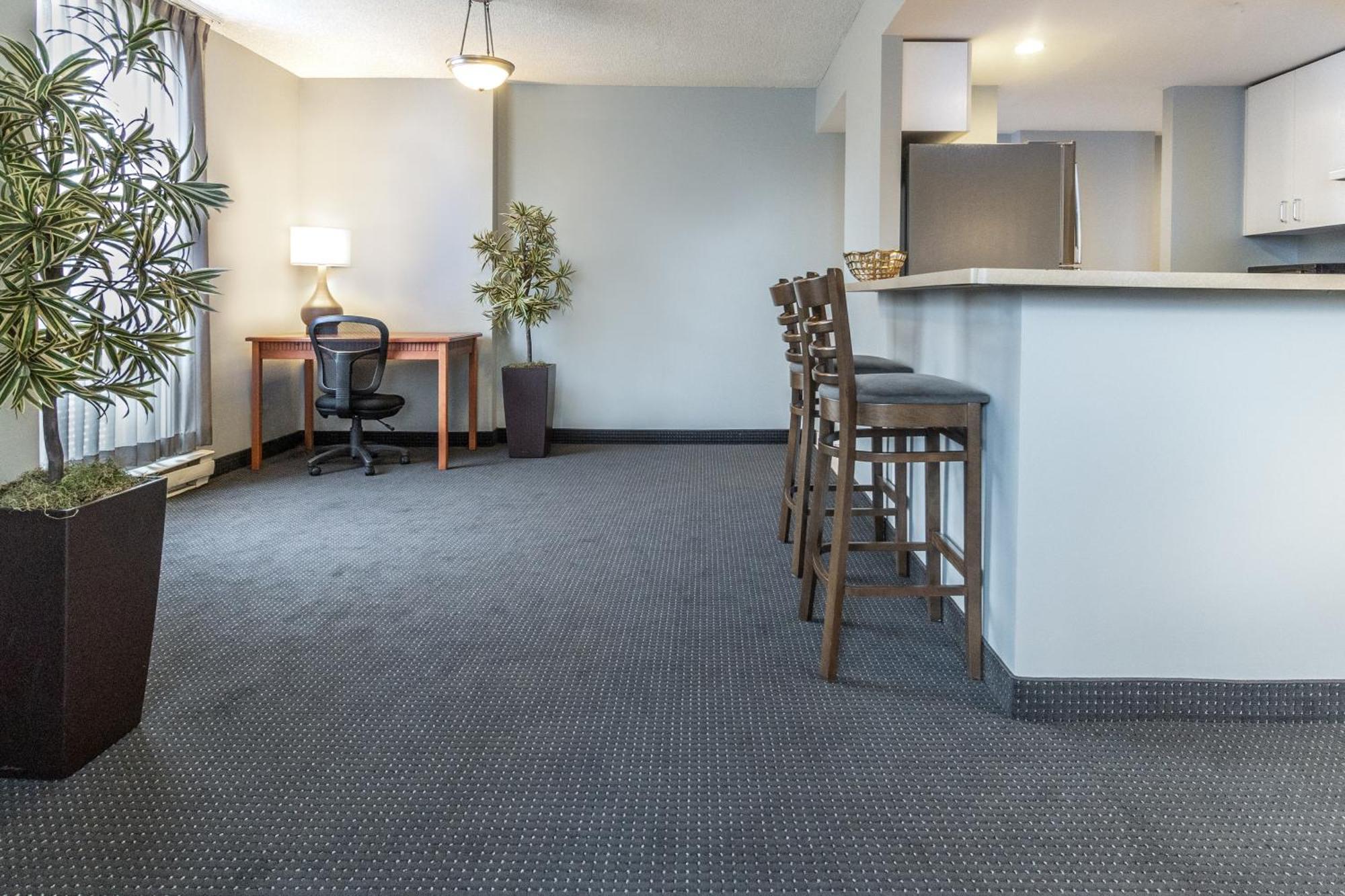 Saint-laurent Hotel 3*